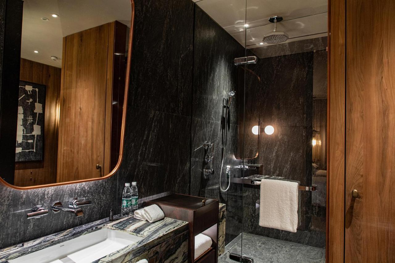 Mumian Beijing Daxing International Airport, Part Of Hyatt Hotel Kültér fotó Bathroom
